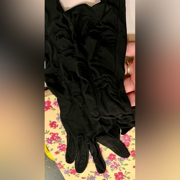 Van Raalte Long Gloves 60’s 2 pairs Formal Elegant Goth Halloween Morticia Emo - Picture 8 of 16